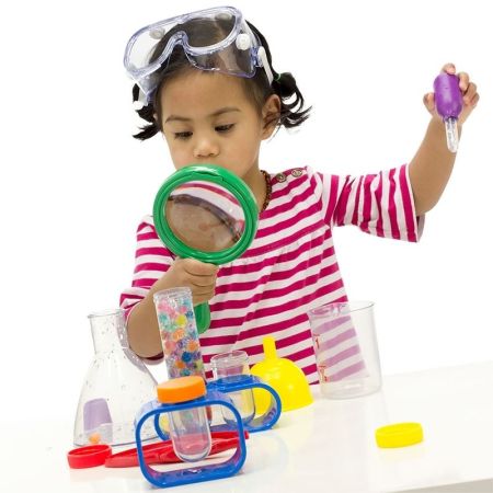 Игровой набор Моя первая лаборатория. Юный исследователь Learning Resources