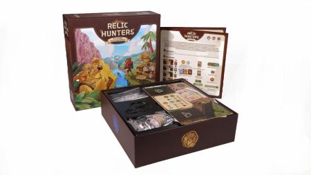 Настольная игра Lavka Games Охотники за реликвиями