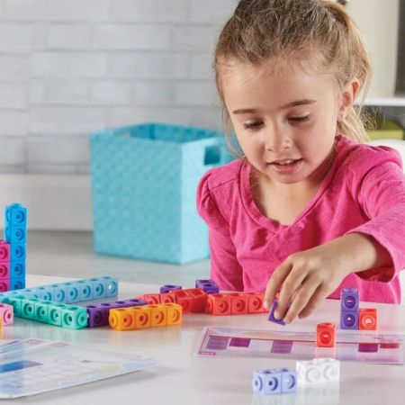 Развивающий набор Соединяющиеся кубики Фантастика с карточками Learning Resources