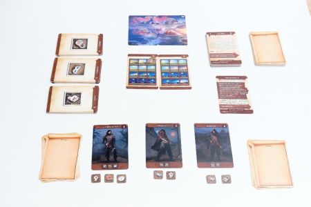 Настольная игра Lavka Games Мортум. Средневековый детектив