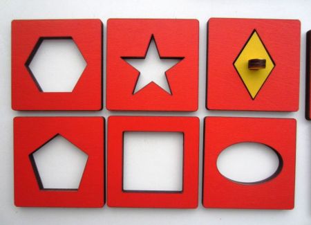 Рамки - вкладыши М. Монтессори Трафареты Smile Decor