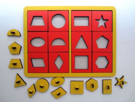 Рамки - вкладыши М. Монтессори Трафареты Smile Decor