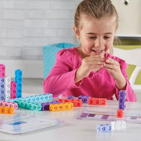 Развивающий набор Соединяющиеся кубики Фантастика с карточками Learning Resources