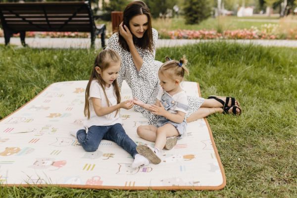 Детский коврик двусторонний Parklon Prime Living Котики и Веселый город, 200x150x1.0 см